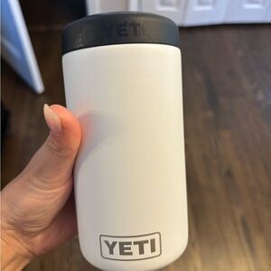 YETI White and Black Can Cooler 16oz